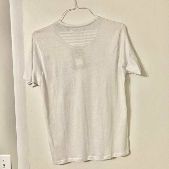 NWT Brave Soul White American Flag Pocket T-Shirt Men’s Size Medium. - Picture 2 of 3